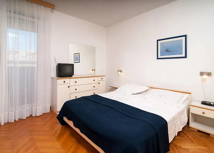 Definis Apartman