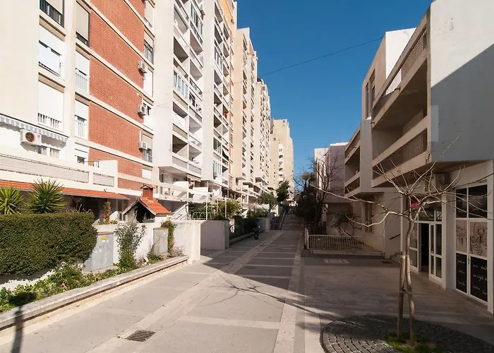 Definis Apartman *
