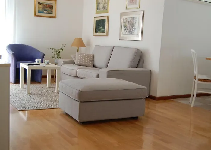 Definis Apartman *